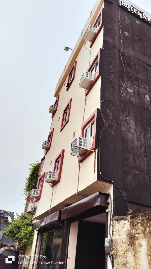 Hotel Kbs Lucknow Zewnętrze zdjęcie